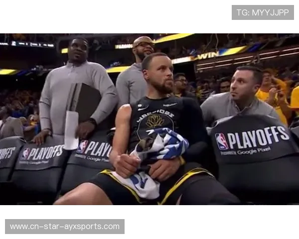 库里赛后公开表达对球队不满,媒体连夜深扒 库里赛后公开表达对球队不满,媒体连夜深扒