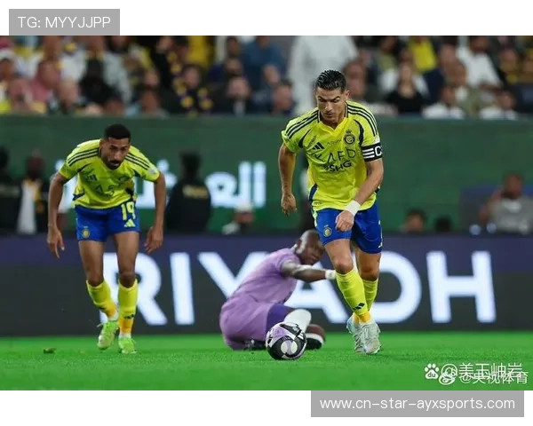 C罗头球补射成为进球机器